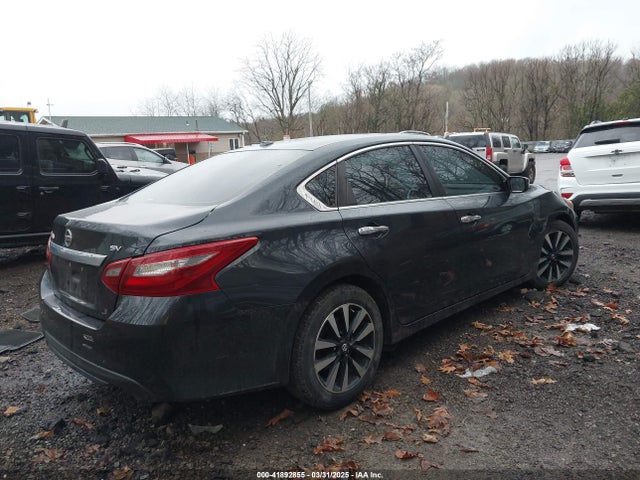 1N4AL3AP3JC205875 Nissan Altima 2.5 Sv