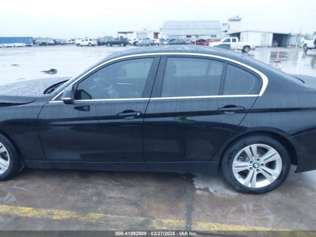 WBA8B9G31HNU52892 BMW 330I