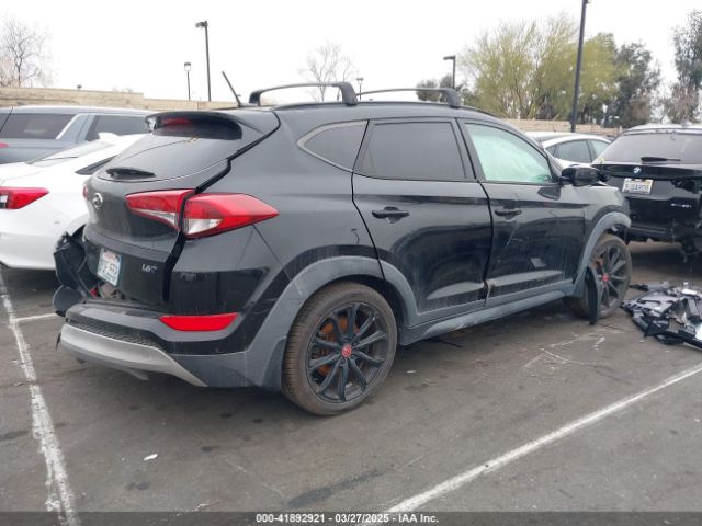 KM8J33A22HU528622 Hyundai Tucson Night
