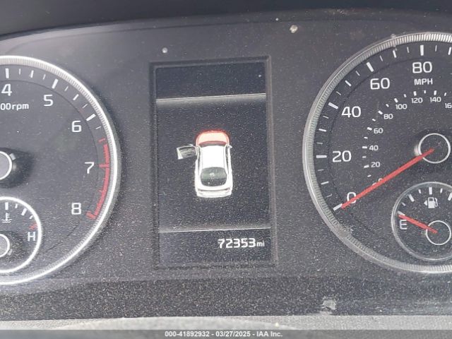 5XXG14J26MG027467 KIA K5 LXS