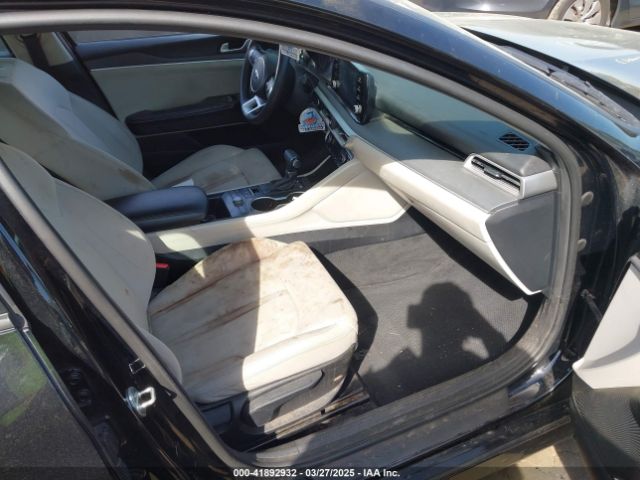 5XXG14J26MG027467 KIA K5 LXS
