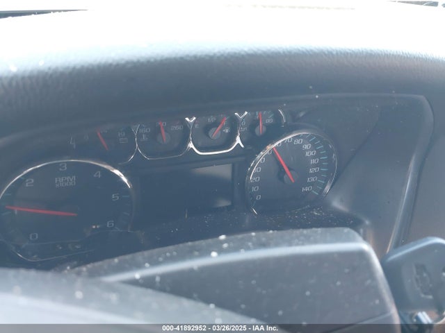 1GCVKREC2HZ317096 Chevrolet Silverado 1500 1lt
