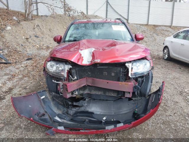 1C4NJDEB3ED846496 Jeep Compass Latitude