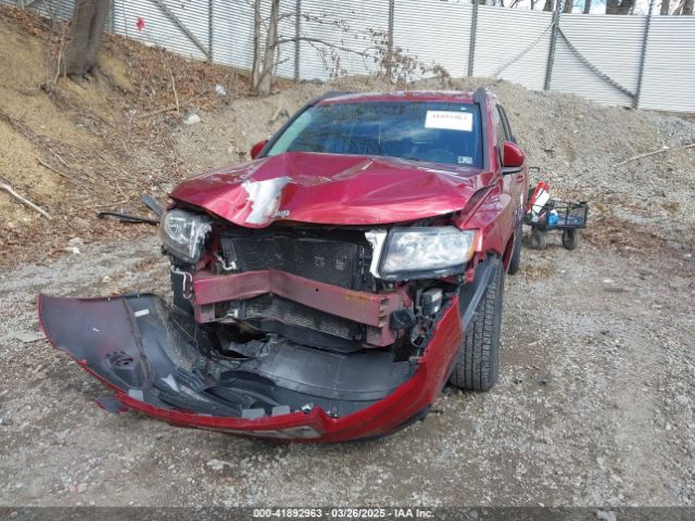 1C4NJDEB3ED846496 Jeep Compass Latitude