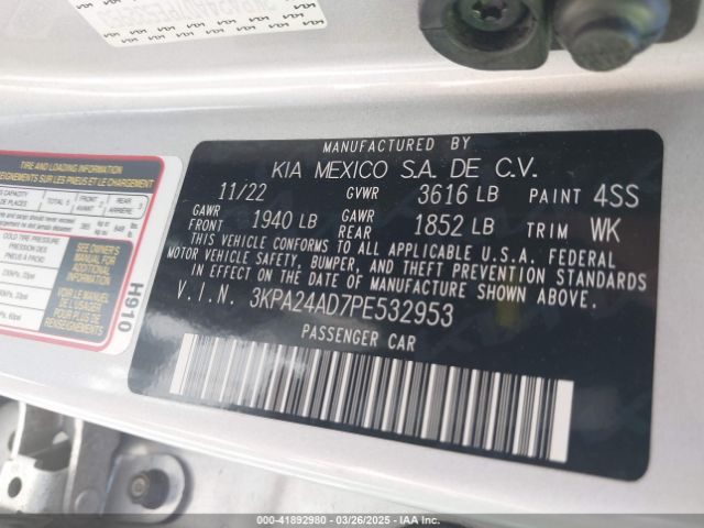 3KPA24AD7PE532953 KIA RIO LX
