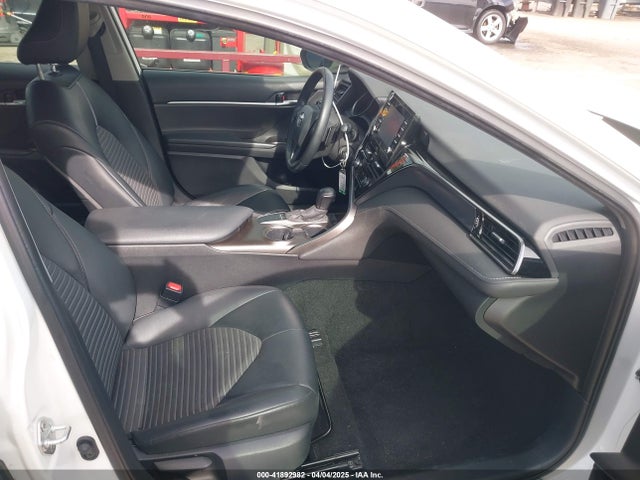 4T1G11AK6NU066677 Toyota CAMRY SE