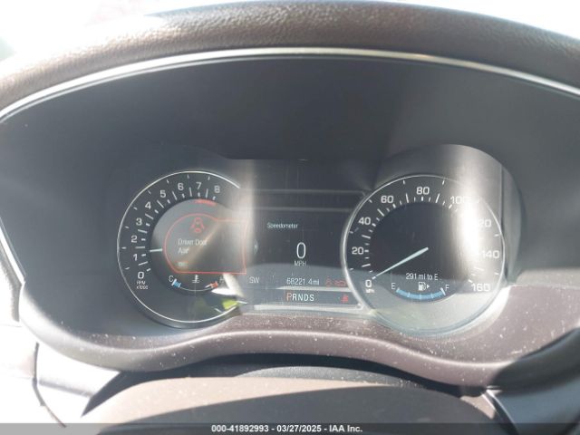 2017 LINCOLN MKC 5LMTJ3DH8HUL49299 Photo 6