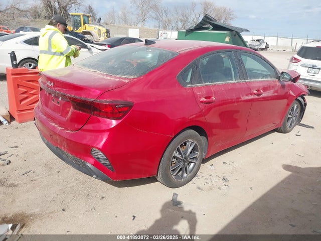 3KPF24AD0RE711750 KIA Forte Lxs