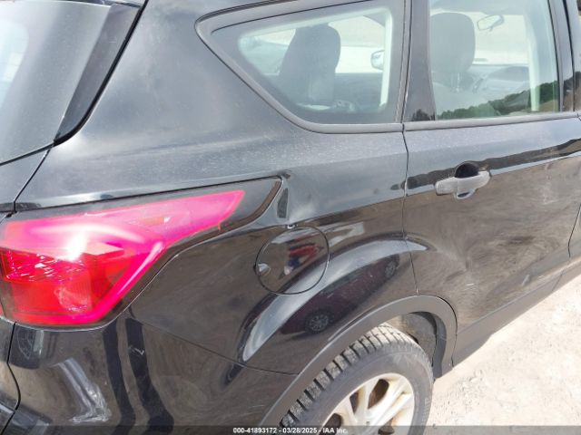 1FMCU0F78KUA85117 Ford ESCAPE S