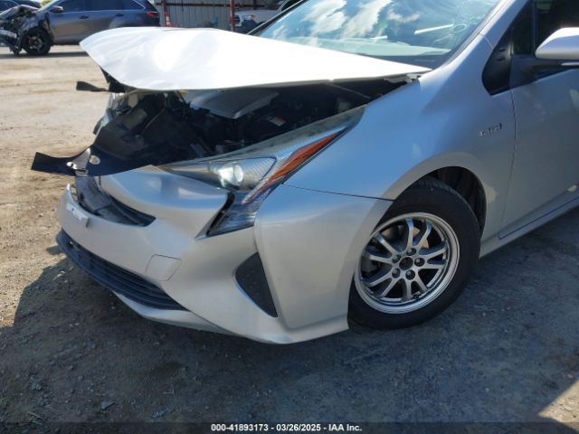 JTDKBRFU3G3005025 Toyota Prius Two
