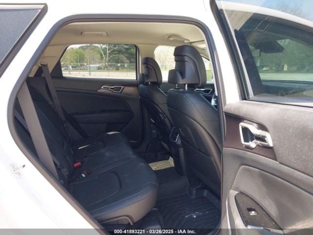 5XYK33DF8RG220929 KIA Sportage Ex