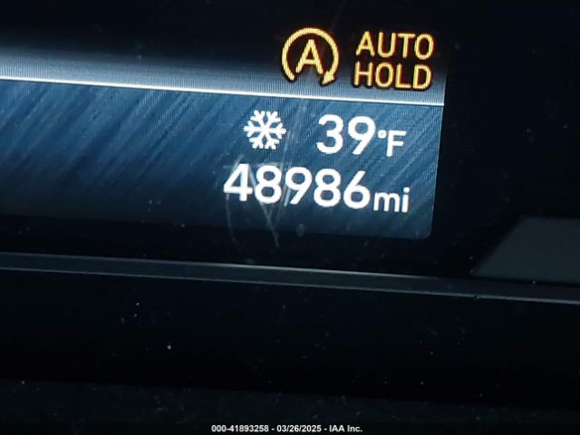5NMJA3AE3NH057880 Hyundai TUCSON SE