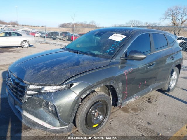 5NMJA3AE3NH057880 Hyundai TUCSON SE