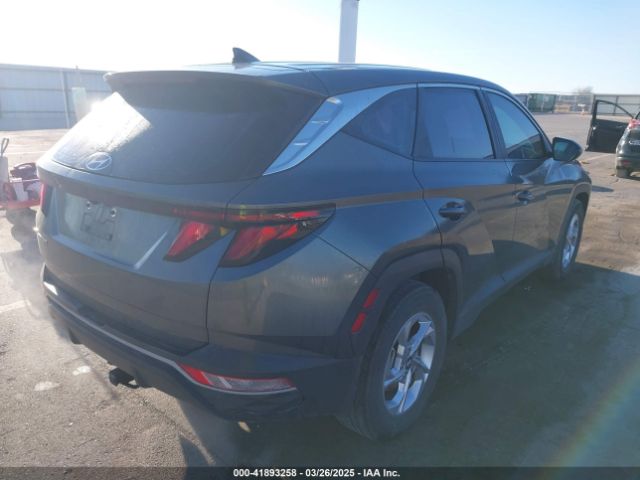 5NMJA3AE3NH057880 Hyundai TUCSON SE