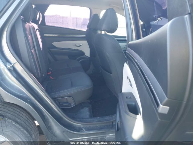 5NMJA3AE3NH057880 Hyundai TUCSON SE