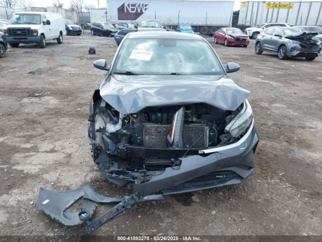 3KPF24AD4NE424664 KIA Forte Lxs