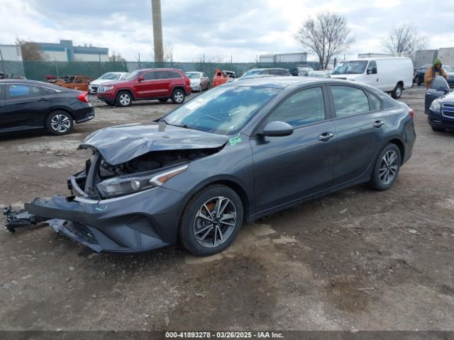 3KPF24AD4NE424664 KIA Forte Lxs