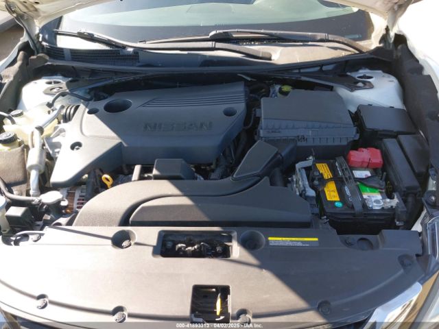 1N4AL3AP2HN346435 Nissan Altima 2.5 Sr