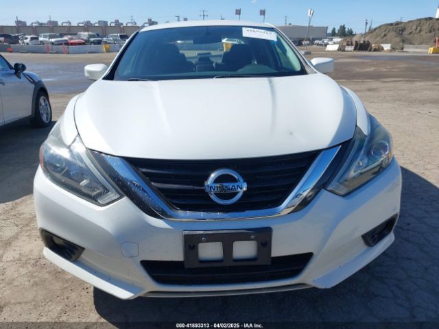 1N4AL3AP2HN346435 Nissan Altima 2.5 Sr