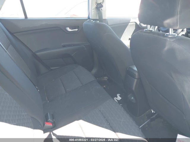 3KPA24ADXME392599 KIA RIO S
