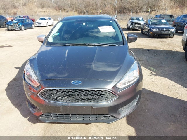 Ford FOCUS SE 2018 1FADP3F25JL245809 Image 12