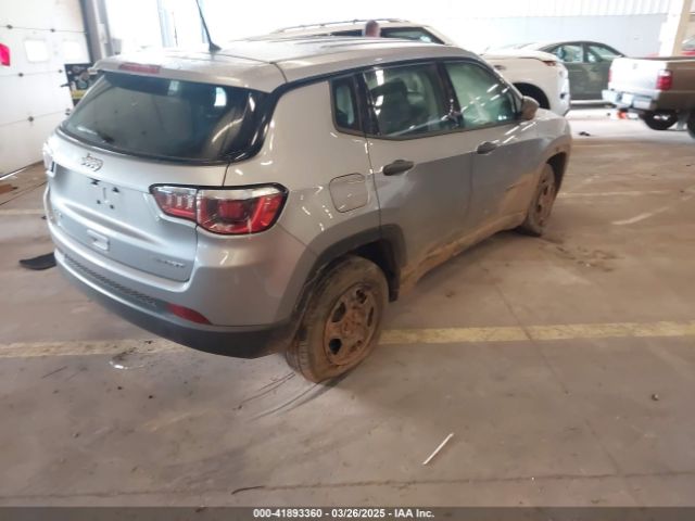 3C4NJDAB6JT179613 Jeep Compass Sport 4x4