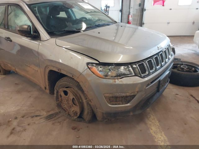 3C4NJDAB6JT179613 Jeep Compass Sport 4x4