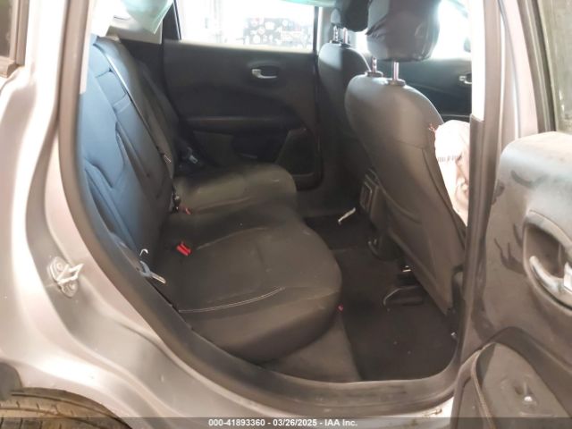 3C4NJDAB6JT179613 Jeep Compass Sport 4x4
