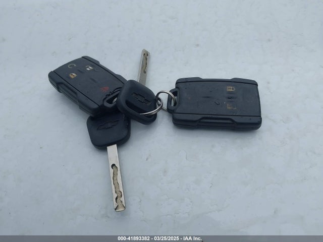 1GCVKRECXFZ239227 Chevrolet Silverado 1500 1lt