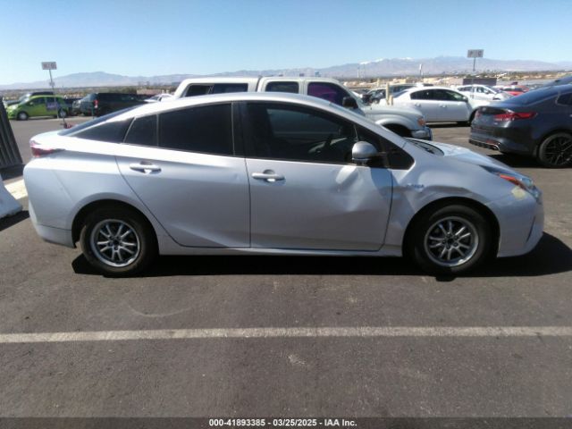 JTDKBRFU1H3551324 Toyota Prius Two