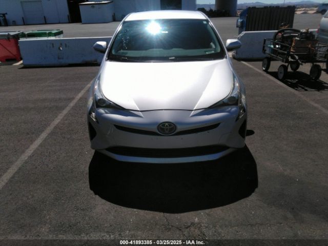 JTDKBRFU1H3551324 Toyota Prius Two