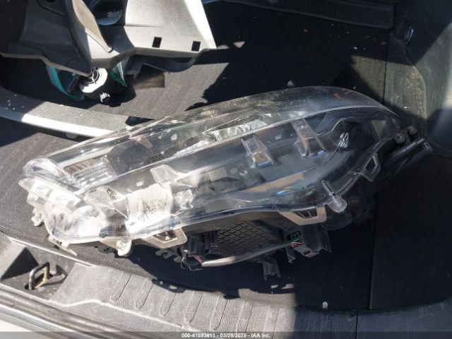 JTMLWRFV3ND566527 Toyota Rav4 Hybrid Le