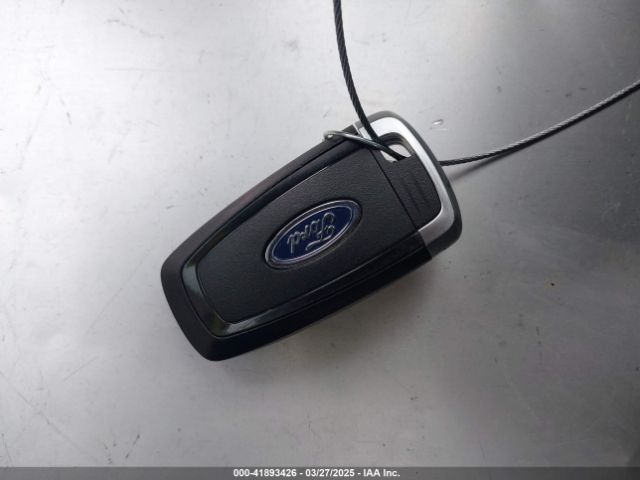 1FMCU0MN8RUA55384 Ford Escape St-line