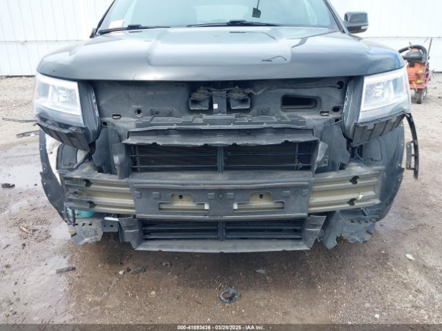 1FM5K7D87JGA13082 Ford EXPLORER XLT
