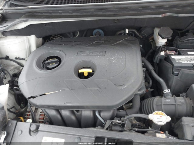 KIA dohc gdi nu 2016 KNDJP3A51G7823260 Image 10