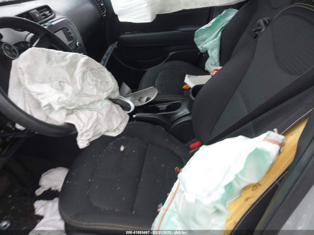 KIA dohc gdi nu 2016 KNDJP3A51G7823260 Image 5