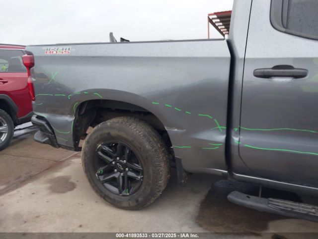 3GCPYCEF3MG216741 Chevrolet Silverado 1500 4wd  Short Bed Custom Trail Boss