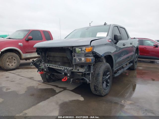 3GCPYCEF3MG216741 Chevrolet Silverado 1500 4wd  Short Bed Custom Trail Boss