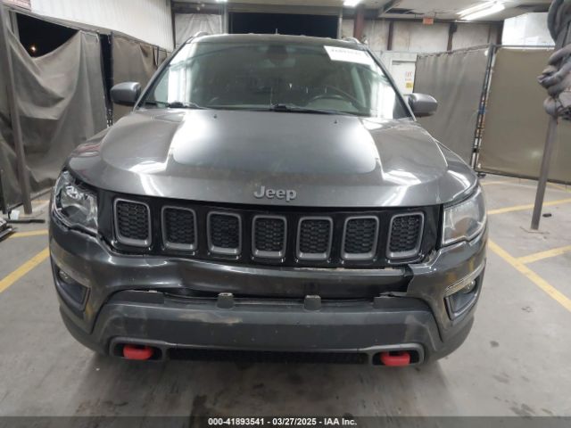 3C4NJDDB5JT451600 Jeep Compass Trailhawk 4x4