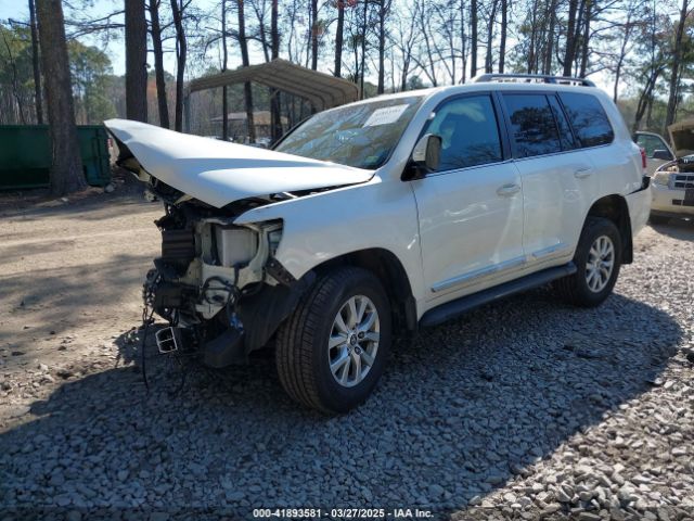 JTMCY7AJ3K4082162 Toyota Land Cruiser V8