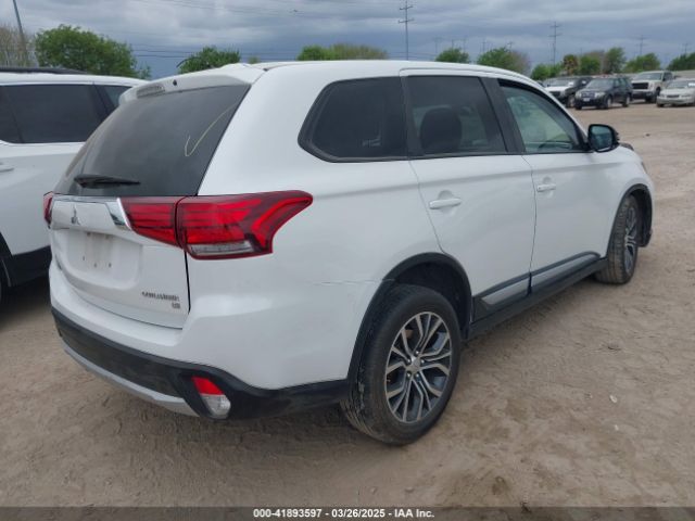 JA4AD3A35GZ003639 Mitsubishi Outlander Se