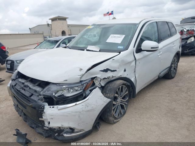 JA4AD3A35GZ003639 Mitsubishi Outlander Se