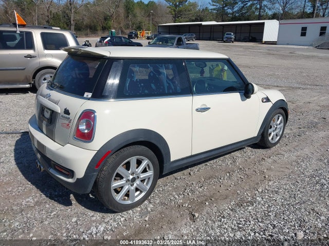 2012 MINI COOPER S WMWSV3C53CTY18745 Photo 3