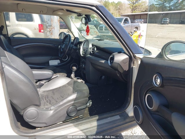 2012 MINI COOPER S WMWSV3C53CTY18745 Photo 4