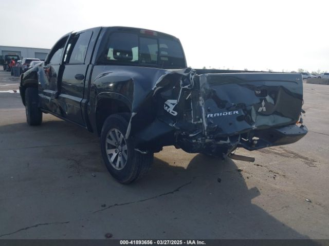 2006 MITSUBISHI RAIDER 1Z7HT28K36S582432 Photo 2