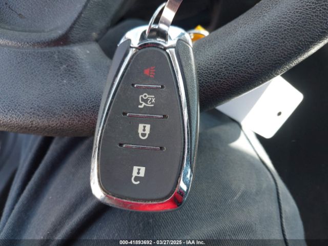 1G1ZC5ST8HF266404 Chevrolet Malibu 1fl