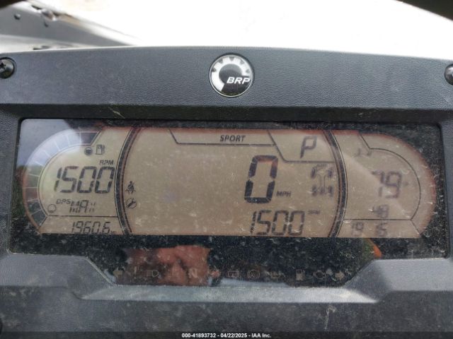 2024 CAN-AM MAVERICK X3 3JBVDAV42RE000259 Photo 6