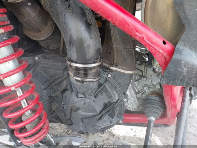 2024 CAN-AM MAVERICK X3 3JBVDAV42RE000259 Photo 8