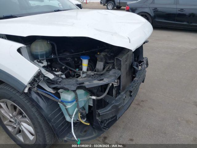 KM8J33A2XHU436724 Hyundai Tucson Eco