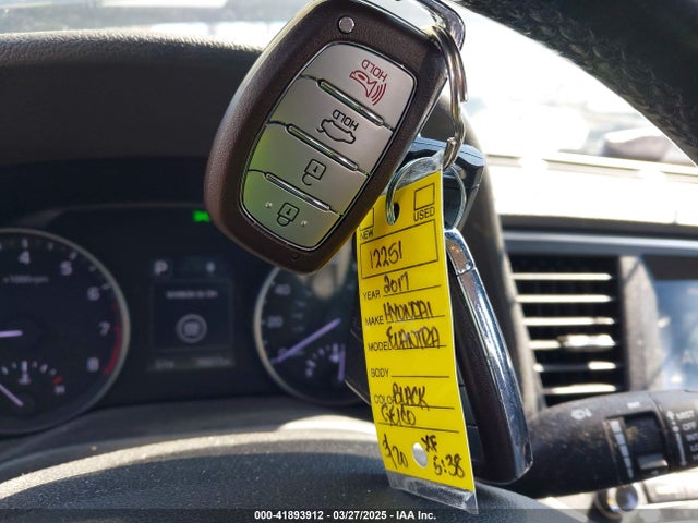 KMHD84LF5HU354985 Hyundai Elantra Limited
